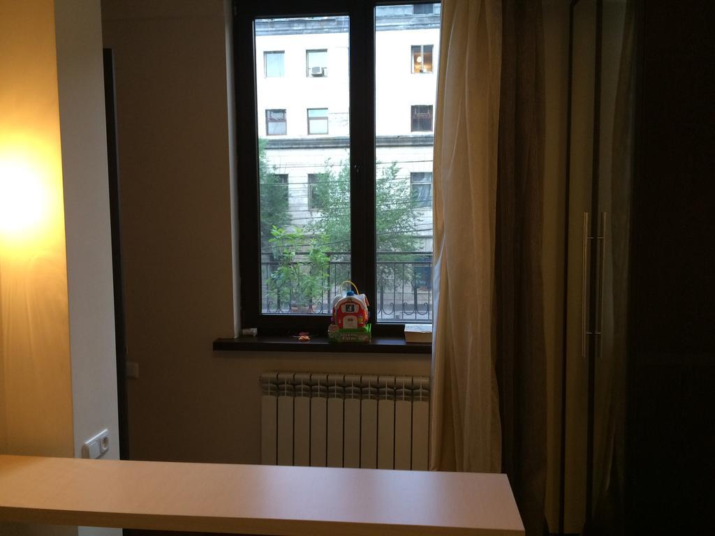 Yerevan Center Apartment 5A ภายนอก รูปภาพ